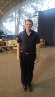 Daniel D.