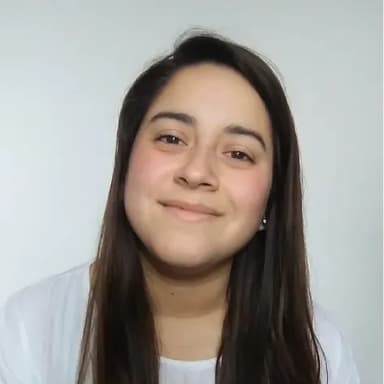 Valeria R.