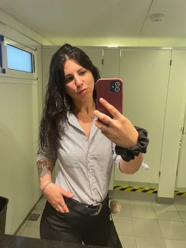Agustina Jael V.