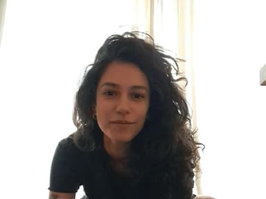Lucía D.