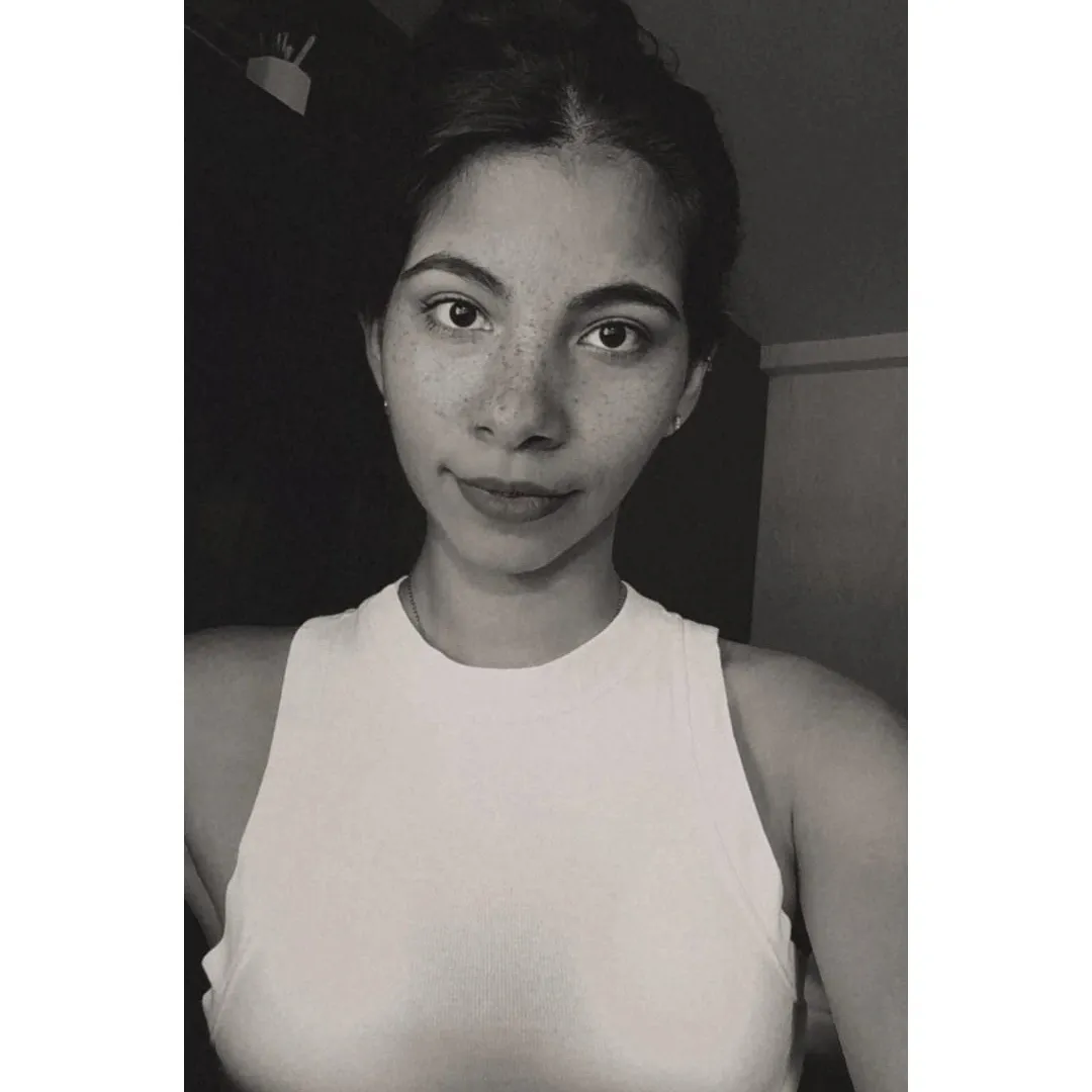 Alejandra V.